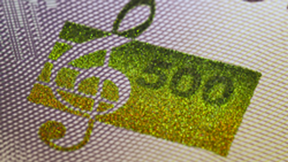 Colour-shifting image 500-krona banknote