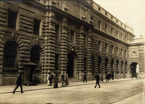 The old Riksbank building on Helgeandsholmen