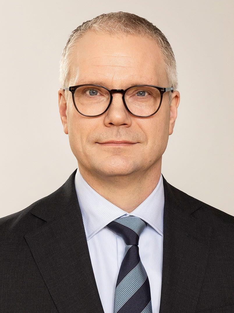 Göran Hjelm, deputy governor